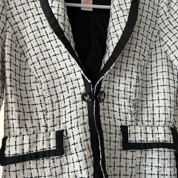 Candies’ Jacket Black & White Tweed Short Houndstooth Academia Medium. - Picture 3 of 10